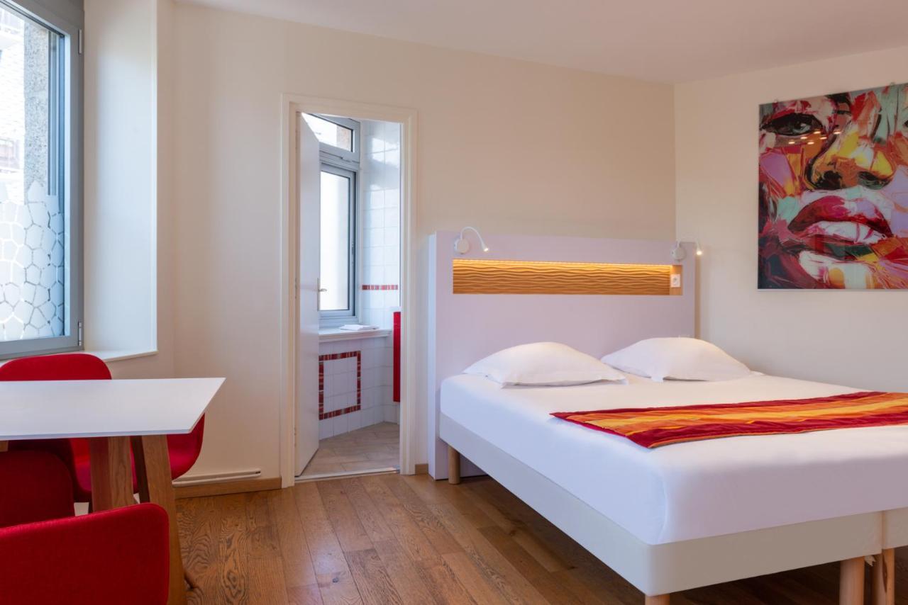 Hotel De Perros, The Originals Boutique 外观 照片