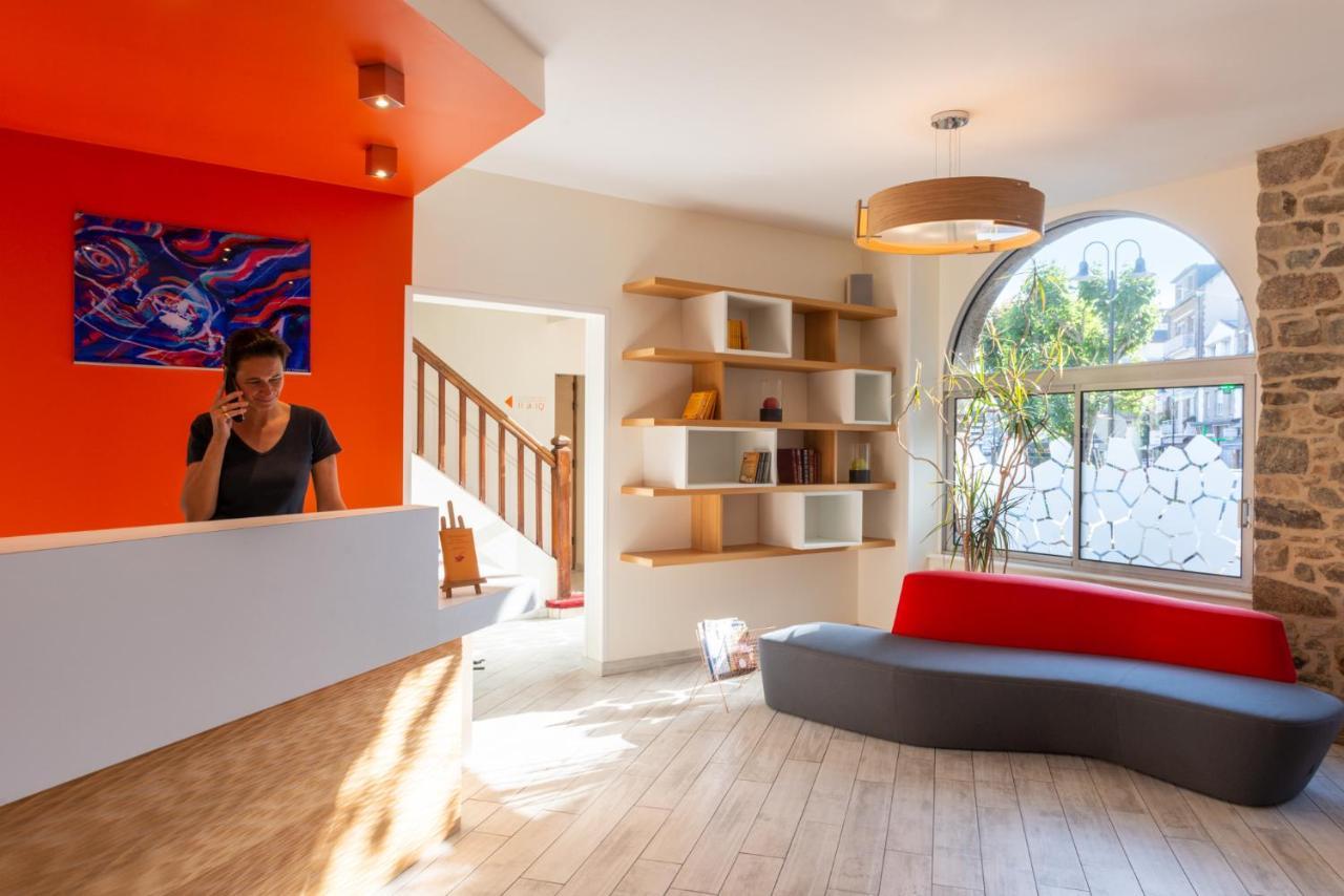 Hotel De Perros, The Originals Boutique 外观 照片