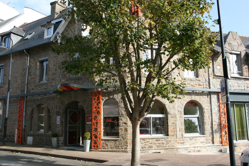 Hotel De Perros, The Originals Boutique 外观 照片